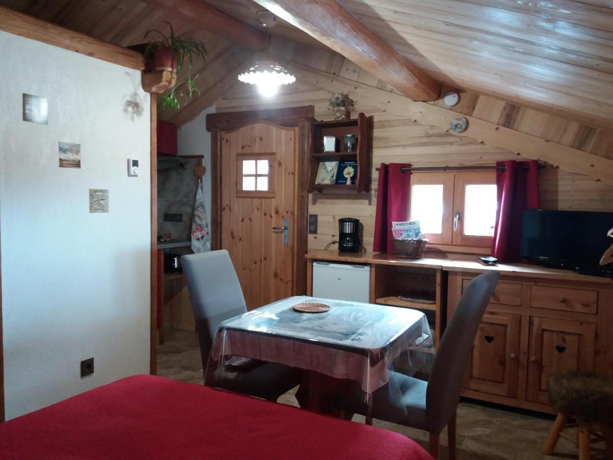 Le Refuge Des Marmottes Villa Arêches Exterior foto