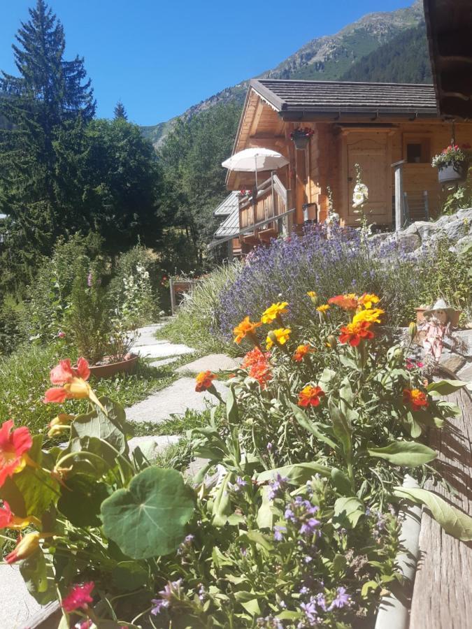 Le Refuge Des Marmottes Villa Arêches Exterior foto